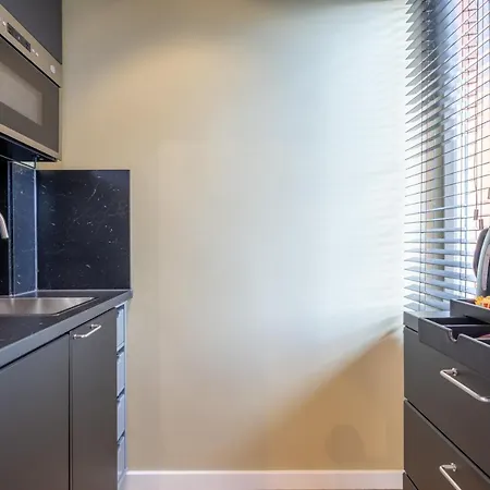 The Shine - Premium Studio-hbf-messe-buergerweide-citygate-oevb Arena Apartment